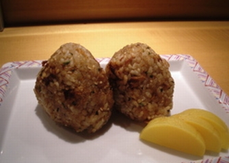 じゃこと大葉の焼きおにぎり