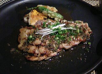 津軽鶏の網焼き香草風味