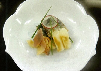 宮城県　炙り秋刀魚と北寄貝　仙台味噌ドレッシング