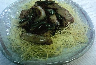 牛蒡と鶏肉のまぶし焼