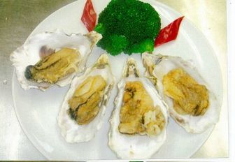宮城県気仙沼産牡蠣の甘辛ソース炒め
