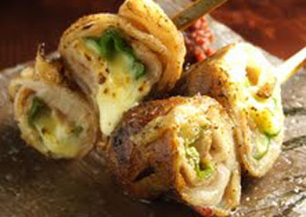 志波姫豚のピーマン肉巻き串焼き
