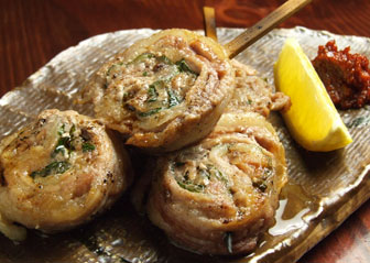 志波姫豚のしそ巻き串焼き