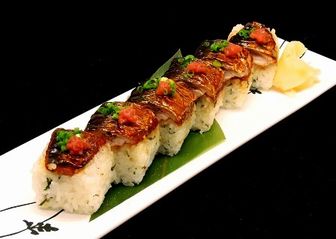 サンマの蒲焼き棒寿司