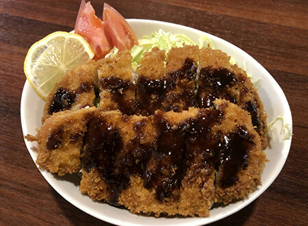 写真：黒豚Ｗカツキャベ丼