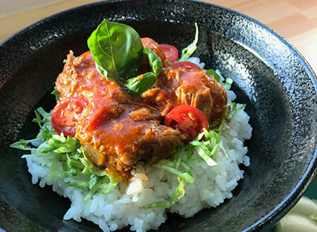 写真：維新開花丼（いしんかいかどん）