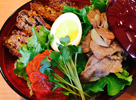 写真：西郷丼